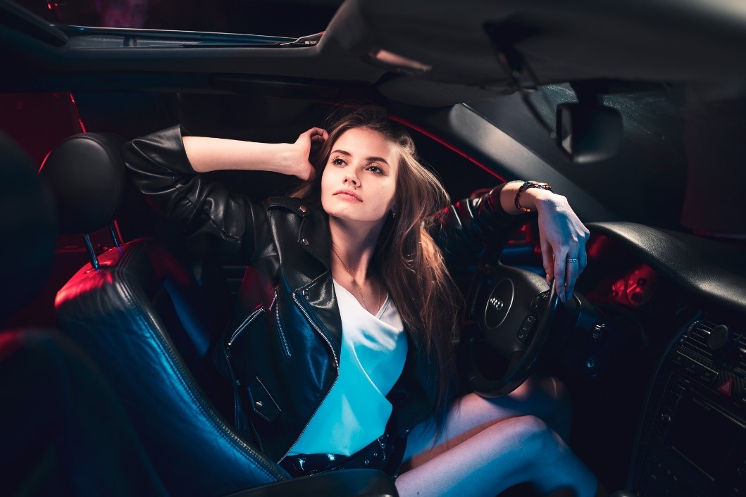 Highway of Endless Dreams – Wieczorowe impresje motoryzacyjne w świetle barw! — 1
