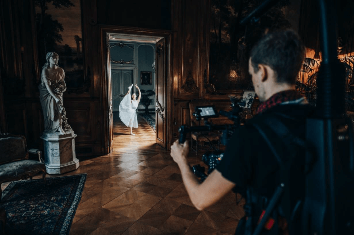 Video content marketing con Quadralite VideoLED 1000 — 6