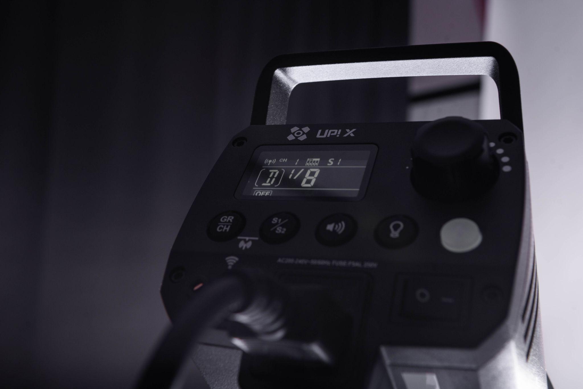 How to photograph a product for sale with a digital camera — 1