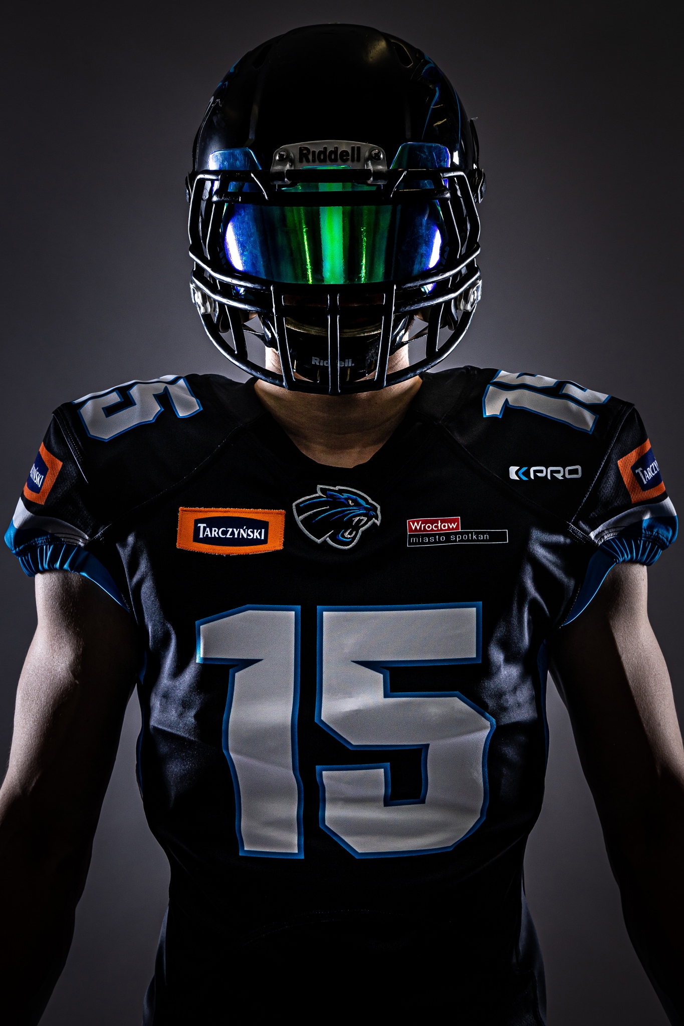 Panthers Wrocław: Za kulisami sesji zdjęciowej z Łukaszem Skwiotem — 3