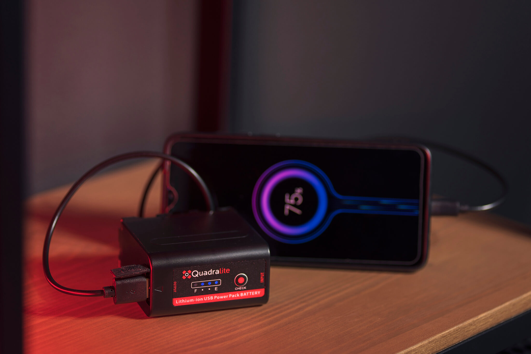 Quadralite NP-F970Pro-USB